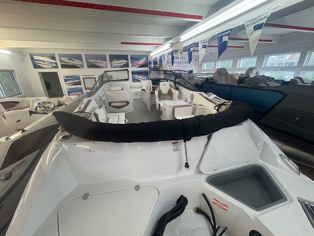 231DC Stingray 2025 Mercury PRÉCONFIGURÉ (prix avec 200XL)