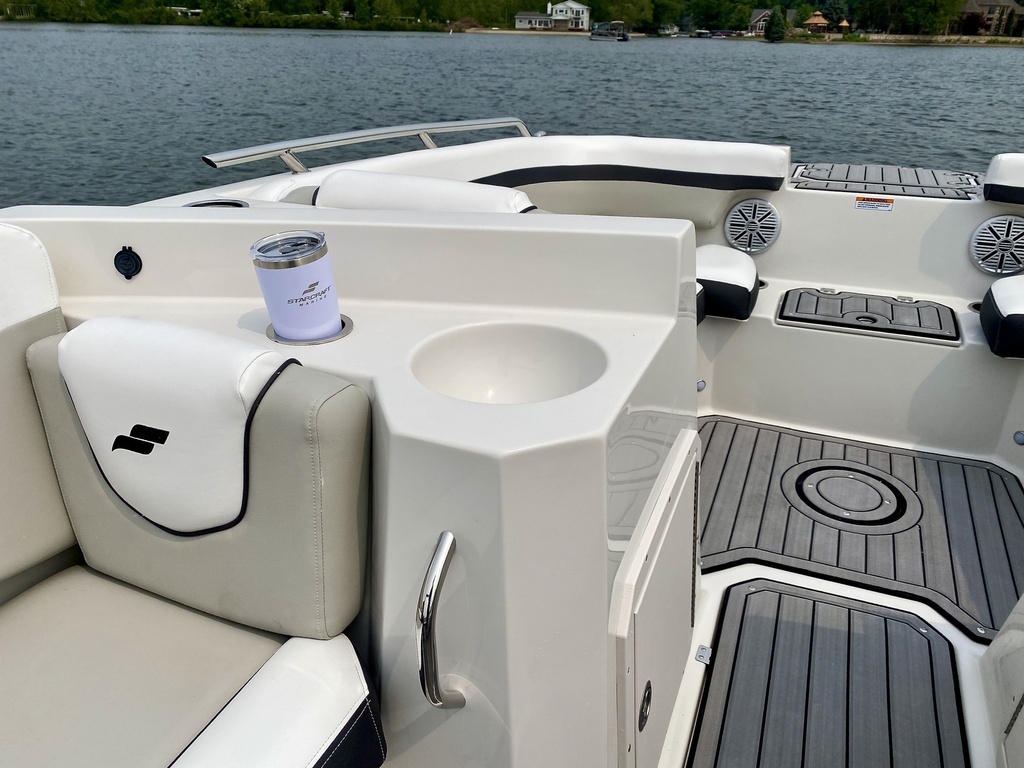 Starcraft SVX 230 OB 2025 Suzuki prerig