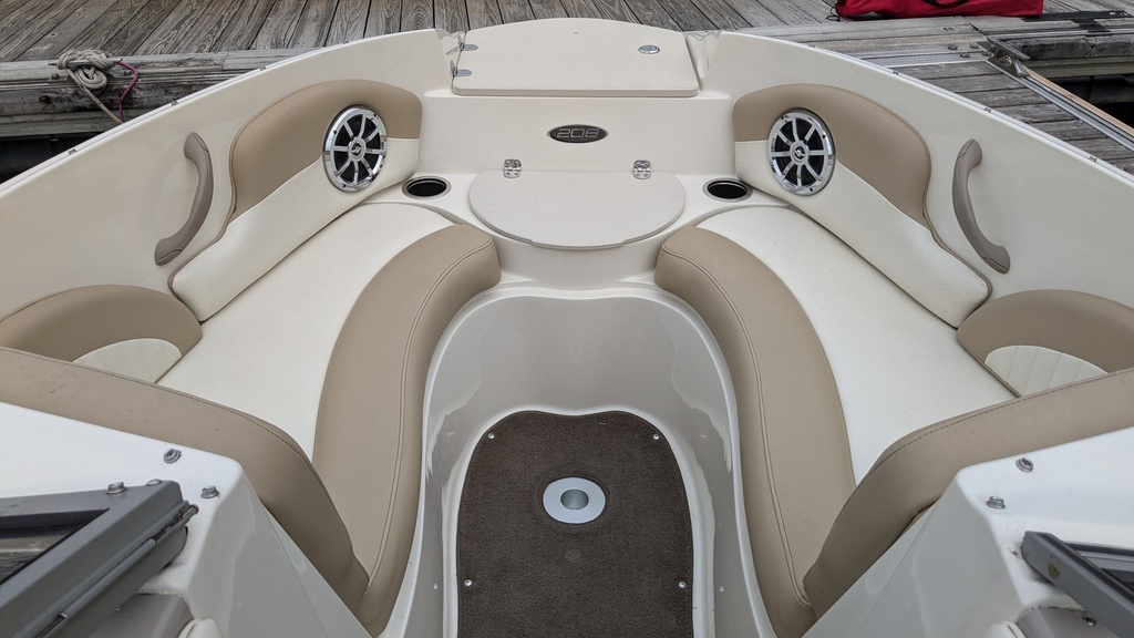 208LR Stingray 2014 Volvo V6 6.3 200SX