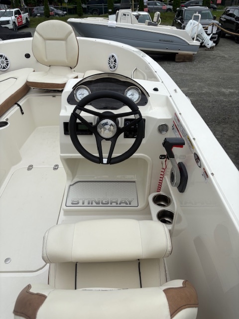 172SC Stingray 2024 Suzuki 70HP