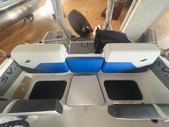 Starcraft SV 16 OB 2025 moteur exclus