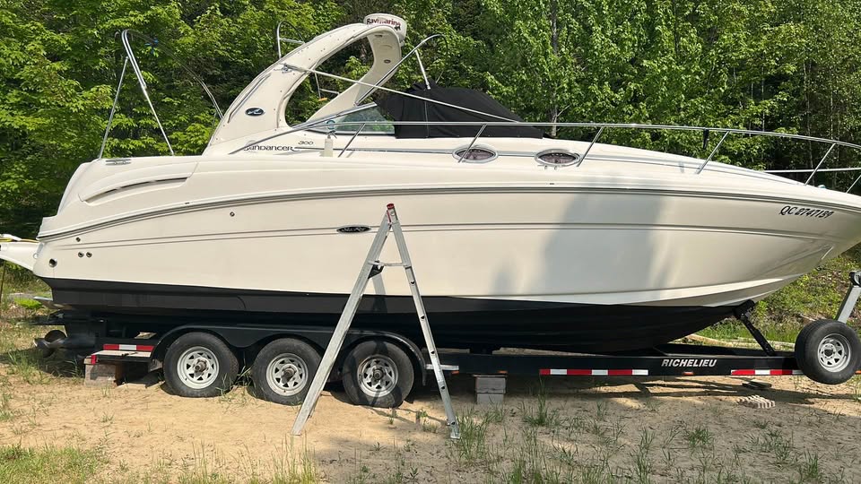 Searay Sundancer 300 2XMercruiser 5L