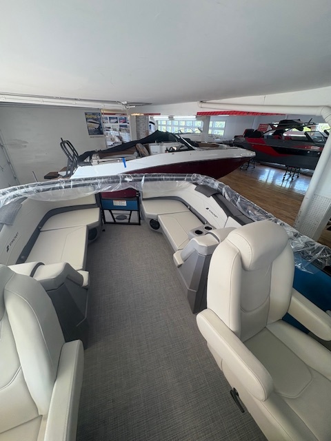 Starcraft Ponton GX22R DH Sport 2025 Suzuki PRÉCONFIGURÉ