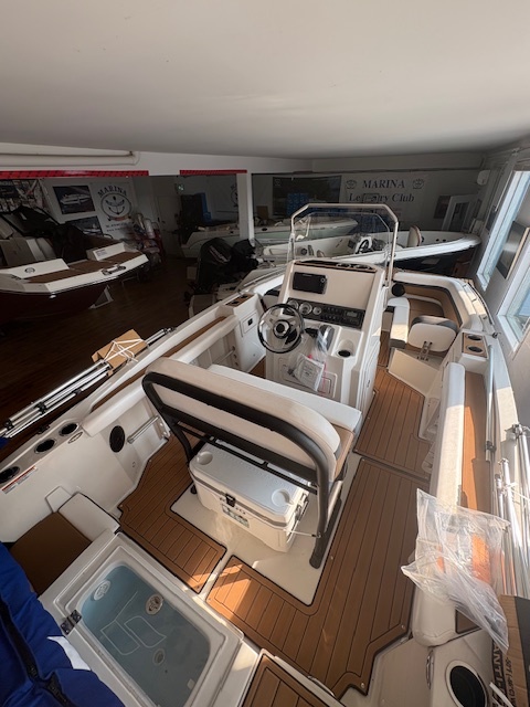 Starcraft SVX 191 OB CC 2025 Mercury 150L PRO XS