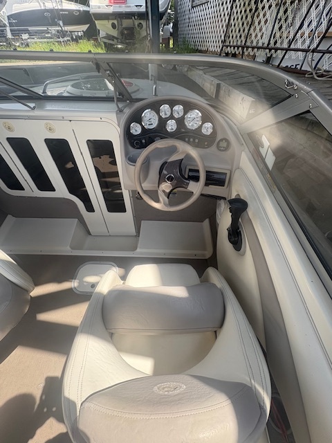 200CX Stingray 2003 Mercruiser 4.3L MPI 220HP A1