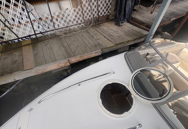 200CX Stingray 2003 Mercruiser 4.3L MPI 220HP A1