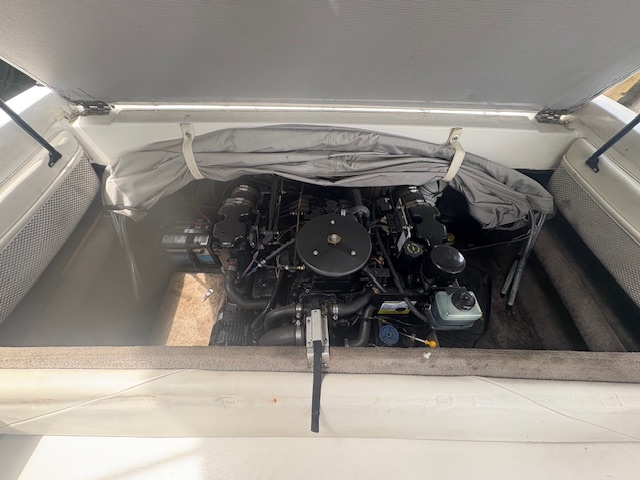 200CX Stingray 2003 Mercruiser 4.3L MPI 220HP A1