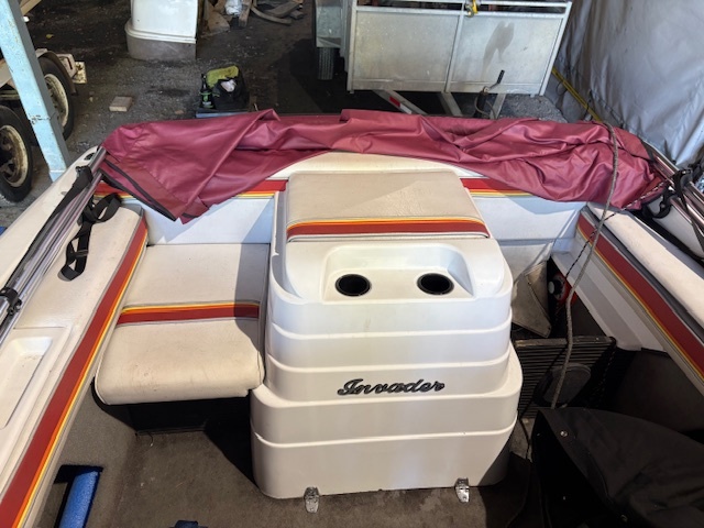 Invader 16.5 avec remorque