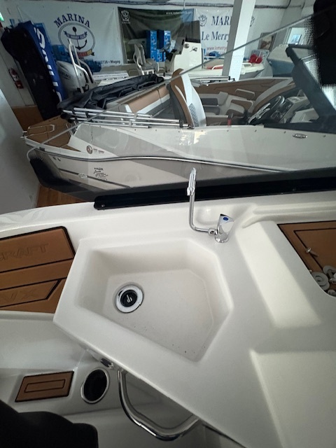 Starcraft SVX 230 OB 2025 Suzuki PRÉCONFIGURÉ