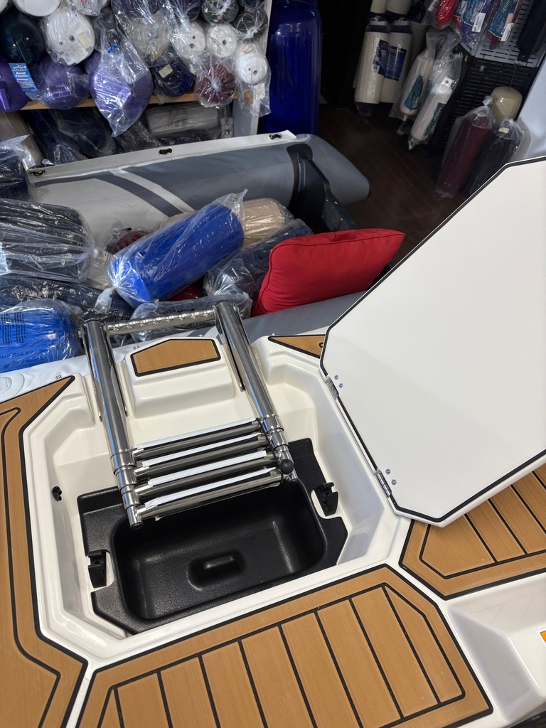 Starcraft SVX 171 2026 préconfiguré Suzuki