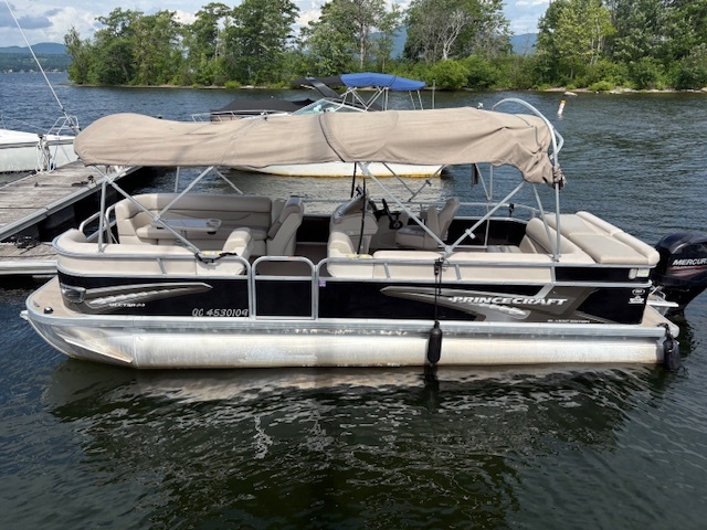 Ponton Princecraft Vectra 23' GL