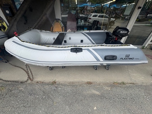 Bateau gonflable plastimo trail
